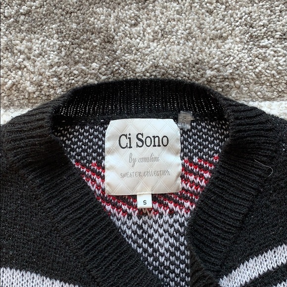 Beautiful cardigan - Picture 3 of 4